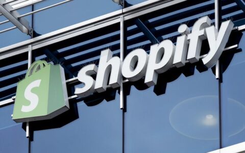 电商SaaS平台Shopify四季度财报：营收13.8亿美元，净亏损 3.7 亿美元